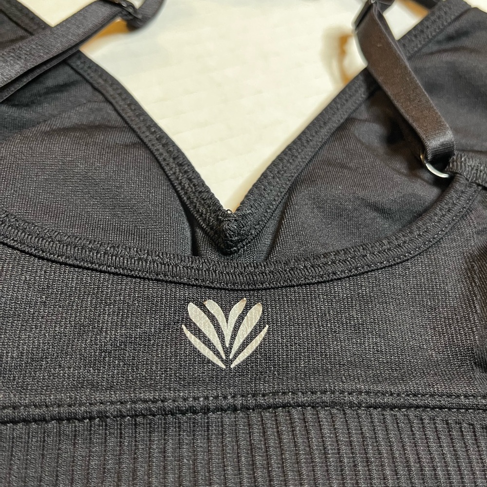Black seamless active set - Picture 5 of 7